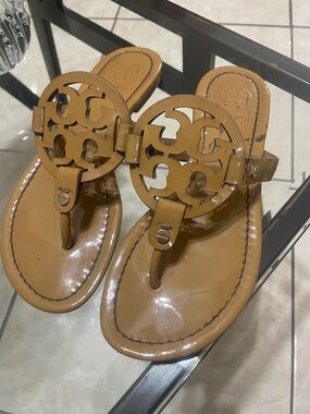 Tory burch